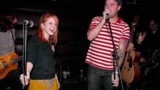 NEW FOUND GLORY: Tangled Up (feat. Hayley Williams)