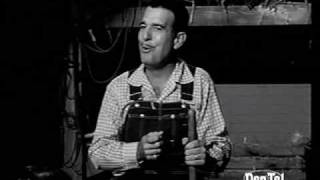 Tennessee Ernie Ford sings 