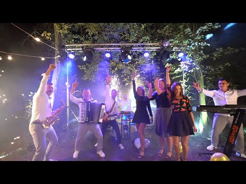 Rolland a Dievčenské Trio - 20 rokov (Official Video)