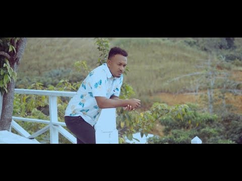 HE SPEAKS - HEVEN EM PLES BILONG ME