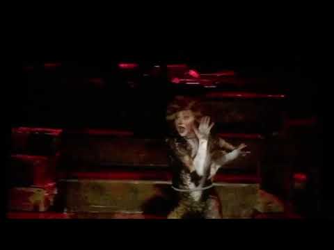 'Macavity': Agnes Pure (Demeter) and Charlie Johnson (Bombalurina)