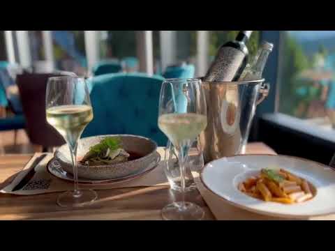 Hotel Ursuletul is a 4 stars luxury hotel, places in the heart of nature, surrounded by mountains.