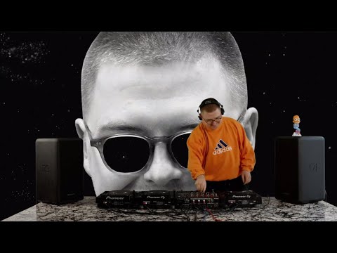 Moon Willis - Moony Tunes Vol. 1