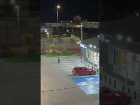 Asalto en bencinera de Conchalí: Delincuentes amenazaron con aparente armamento de guerra