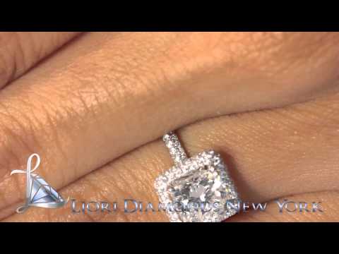 ER-1102 - 3.00 Carat E-VS1 Cushion Cut Diamond Engagement Ring 18k Pave Halo Vintage Style