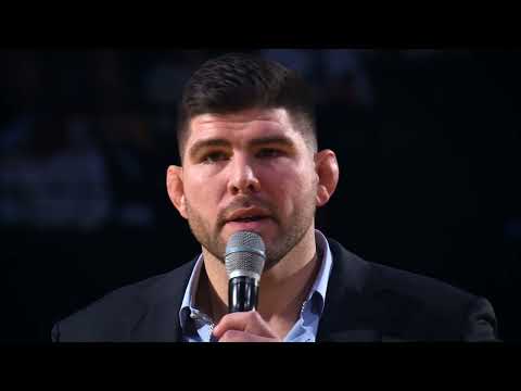 Hommage au champion Cyrille Maret