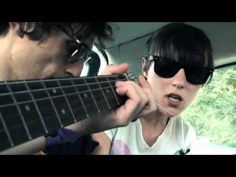 Black Cab Sessions - John and Jehn