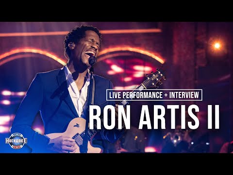 Buckle Up! PHENOMEONAL Guitarist Ron Artis II Performs "B-B-BE YOURSELF" LIVE | Huckabee's Jukebox