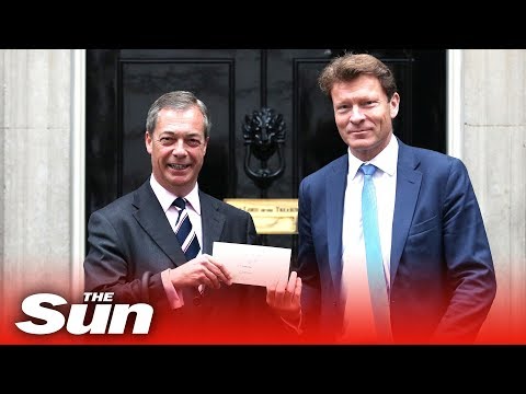 Nigel Farage marches on No10 with his Brexit demands