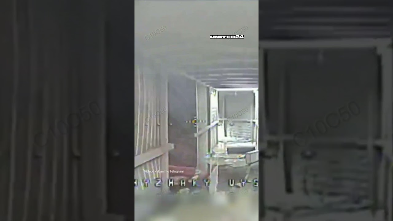 Trovato un drone ucraino con telecamera FPV a fibra ottica nelle trincee russe #guerraucraina