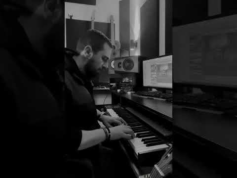 Tigran Mansuryan - Hin Oreri Erg (K.S.Project Cover)