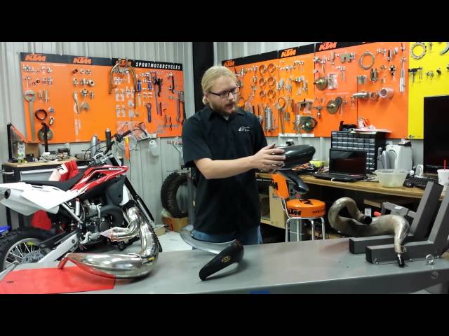 P3 Carbon Fiber Exhaust Head Pipe Guard 3