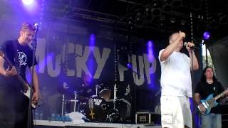 Mucky Pup - 3 Little Pigs (Live @ Geuzenpop Festival 2012, Enschede)