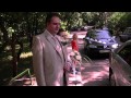 03_Выход жениха и невесты из подъезда 