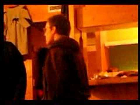 KICKINOU TECKTONIK YELLE