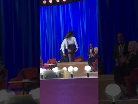 BELEN RODRIGUEZ E FABRIZIO CORONA al Maurizio Costanzo Show 2