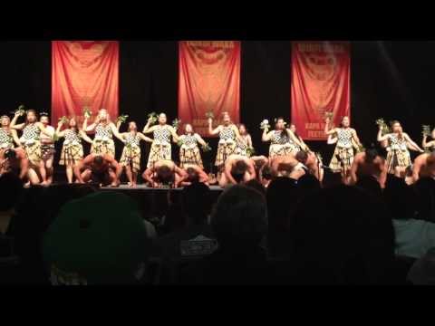 Motai Tangata Rau (first 4mins only) - Tainui Waka Kapa Haka Festival 2014