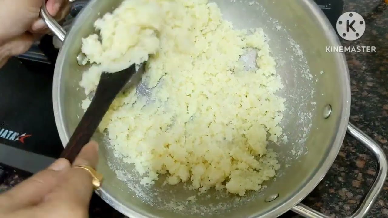 Khopra Pak Recipe ना मावा ना चाशनी ना घंटों पकाना सिर्फ़ 10 मिनट में तैयार खोपरा पाक/नारियल की बर्फी