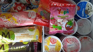 Drama of buying chocolate and strawberry flavored Walls ice cream at Indomaret⁉️ l like ice cream...