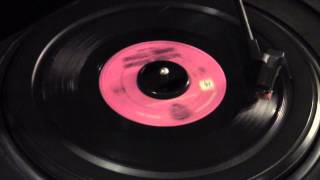 Sixteen Reasons - Connie Stevens (45 rpm)