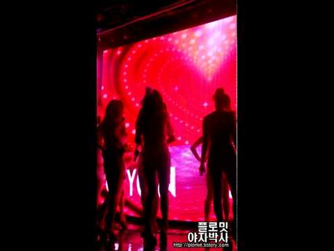 [Fancam] 091015 Yoona SNSD - Genie + Gee@New Chocolate love Showcase