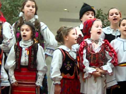 Antonia Hoza Colinde De grup