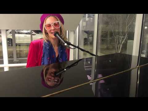 Promotional video thumbnail 2 for Eliza Piano Singer