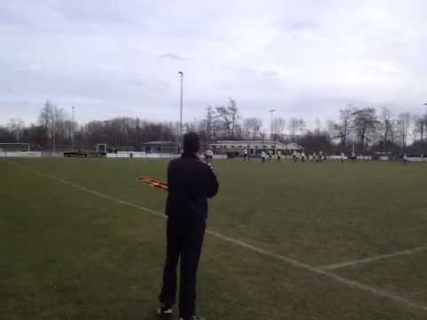 Velsen  Rkvv 1 (zo) vs. DCG Rksv 1 (zo) 14-4-2013 14:10