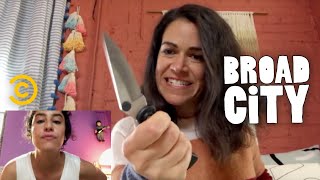 Russian - Extended - Hack Into Broad City