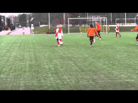 16 maart 2013 VV De Meern E5 - UVV E4 com 5-7 Doelpunt UVV