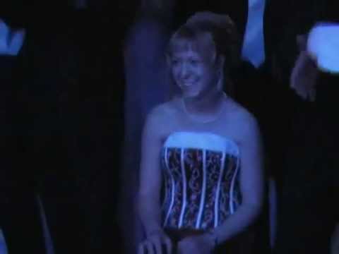 Theos gesungener Heiratsantrag an seine Anette zum 2-Jährigen Antragsjubiläum - neu geschnitten