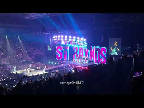Miroh | Stray Kids Maniac 2nd World Tour Melbourne D2 Fancam (18 Feb 2023) | TW flashing lights