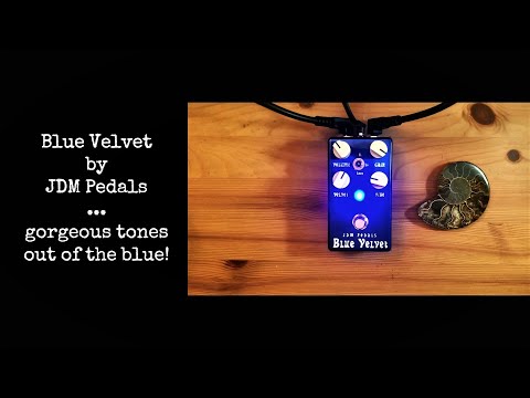 JDM Pedals "Blue Velvet" | Fuzzface & Tonebender MK1.5 | Unique control puts both fuzzes in one image 3