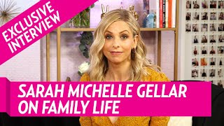 US Weekly | Sarah Michelle Gellar: My Parenting Expectations Are 'Higher Than Most' (Février 2020)