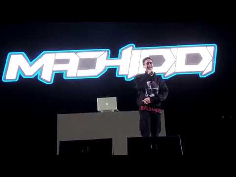 DJ MACHI DIDI  麻吉弟弟 @ banana ip galaxy part talk