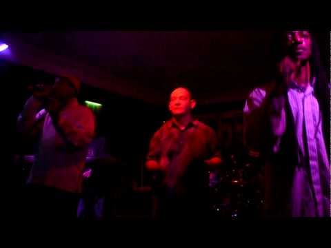 DUBCENTRAL meets NUCLEUS ROOTS & DON HARTLEY: Irie Meditation || Sheffield || 25/11/11