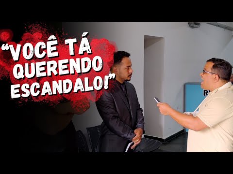 Confusion at City Hall!!! Discussion begins after Secretary's arrival.