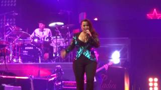 Ladies Of Soul @ Ziggodome Amsterdam 15-02-2014 -Trijntje Oosterhuis   Signed sealed delivered