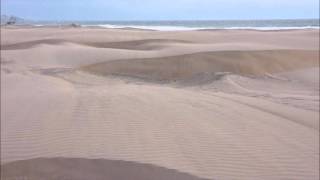preview picture of video 'La Playa Tanaka, Arequipa - PERU タナカという名の浜辺（ペルー）'
