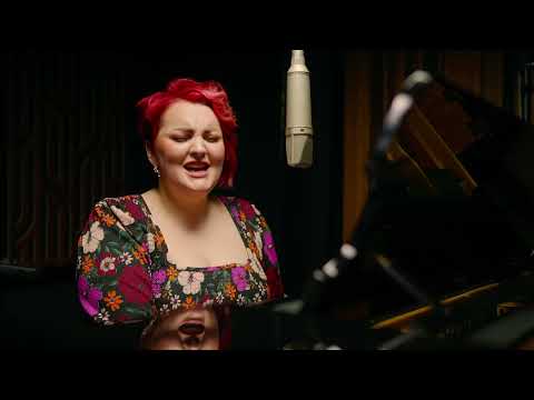 BRONWEN & SARAH - River (Joni Mitchell)