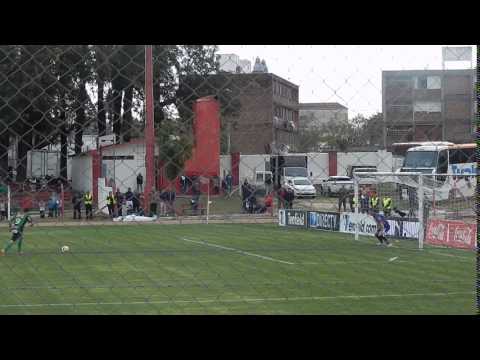 El Tanque - Nacional - Penal atajado por Esteban Conde