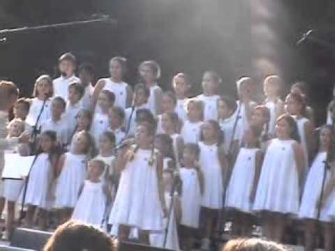 Piccolo Coro @ Festival Francescano 2011   Angelalla