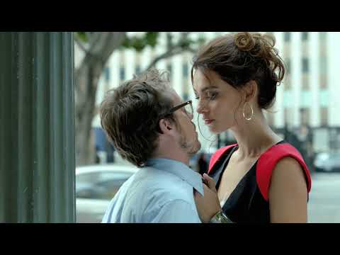 FIAT 500 Abarth   2012 Super Bowl Commercial   Seduction