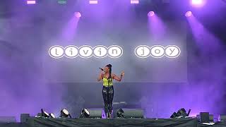 Livin&#39; Joy feat. Luzahnn - Don&#39;t Stop Movin&#39; (Live) 4K