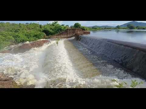 Sangradouro do açude novo de Santa luzia Tianguá CE 