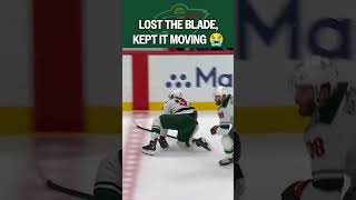 Kaprizov Doing the One-Skate Hop ????