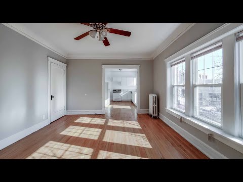A sunny studio #2306-2 in a great Lincoln Square location A sunny studio #2306-2 in a great Lincoln Square location