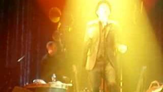 Tom Waits - Sixteen Shells From a Thirty-ought Six