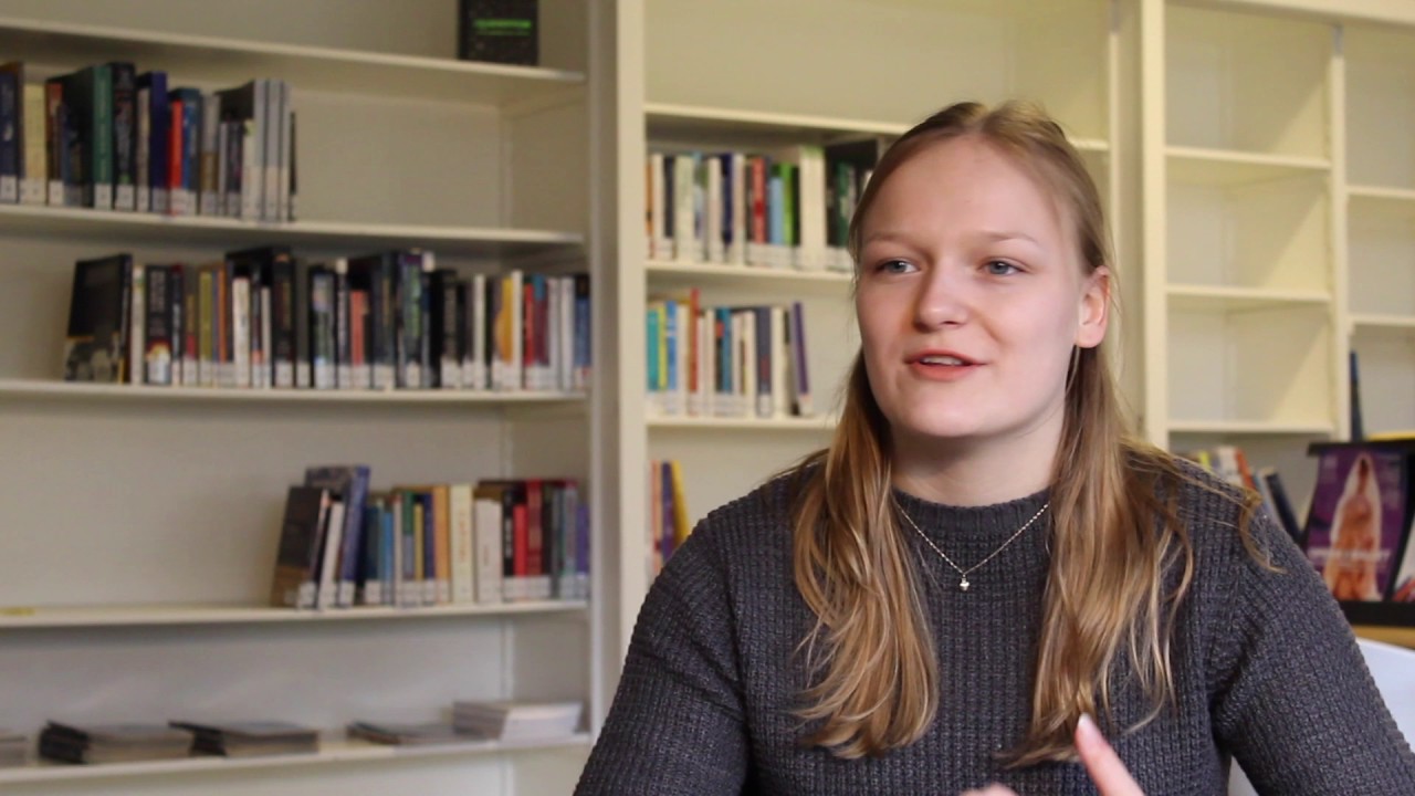 Josien, one of our Social Sciences students, talks about her experience at UCG and our Liberal Arts and Sciences programme