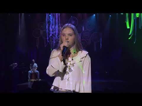 "I say a little prayer" - JULIA WIKA | Studio Piosenki GOK SEZAM